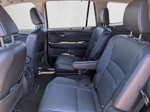 Used 2020 Honda Pilot Elite image 21