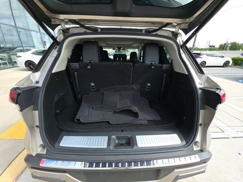 Used 2023 INFINITI QX60 Sensory w/ Vision Package image 29