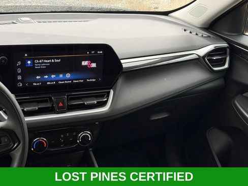 Used 2025 Chevrolet TrailBlazer LT FWD image 30