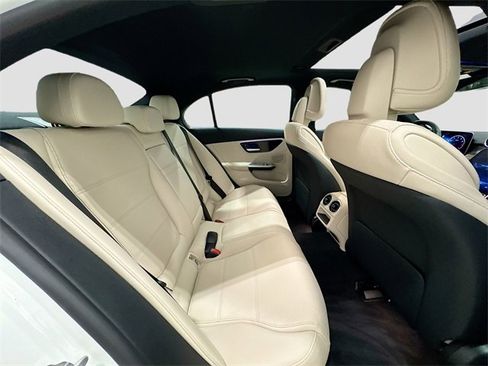 Certified 2023 Mercedes-Benz C 300 4MATIC Sedan image 28