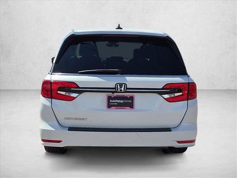 Used 2022 Honda Odyssey EX-L image 6