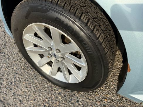 Used 2009 Ford Flex Limited image 9