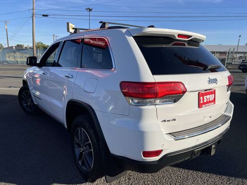 Used 2018 Jeep Grand Cherokee Limited w/ Trailer Tow Group IV AWD/4WD image 7