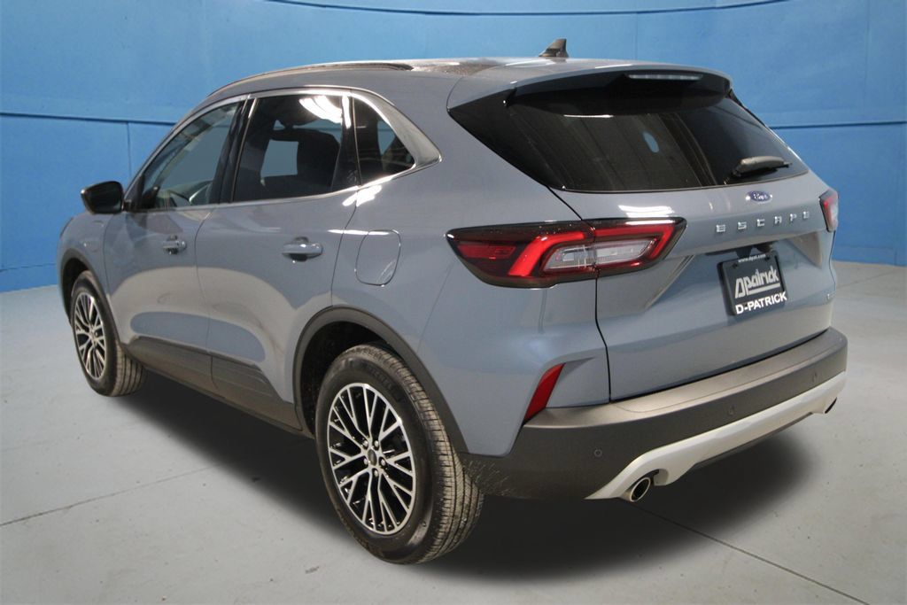 Used 2025 Ford Escape SE w/ PHEV Premium Package FWD image 33