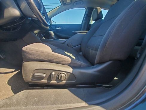 Used 2018 Chevrolet Malibu LT image 13