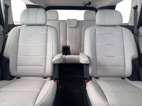 New 2026 Hyundai Palisade Calligraphy FWD image 16