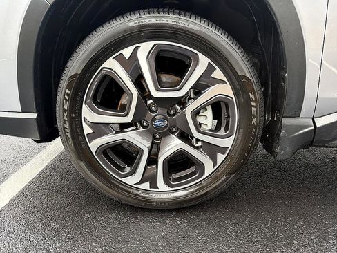 Used 2025 Subaru Ascent Limited w/ Popular Package #1 image 8