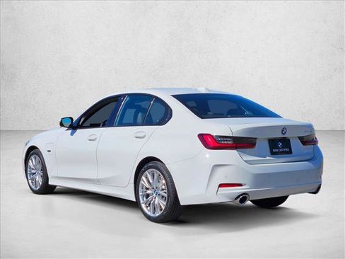Certified 2023 BMW 330e w/ Premium Package image 8