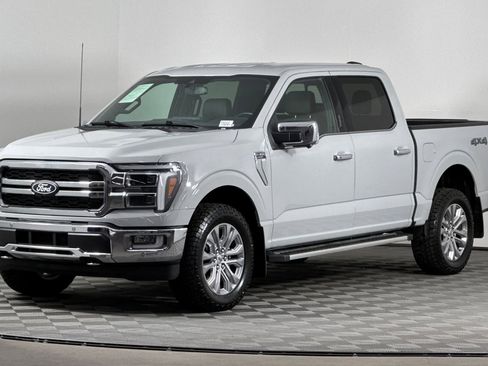 Used 2024 Ford F150 Lariat w/ Tow/Haul Package image 9
