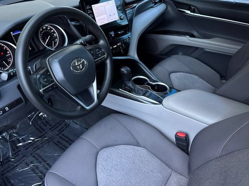 Used 2024 Toyota Camry LE FWD image 10