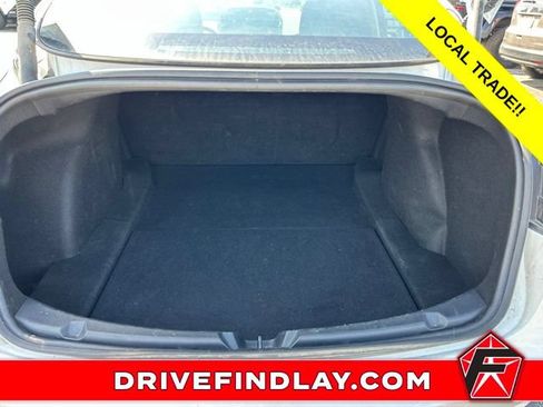 Used 2022 Tesla Model 3 Long Range AWD/4WD image 12