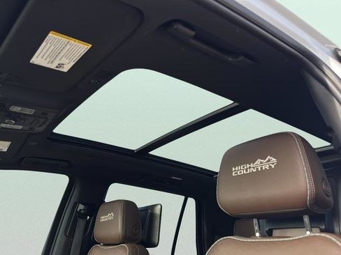 Used 2023 Chevrolet Tahoe High Country w/ Premium Package 2 image 21