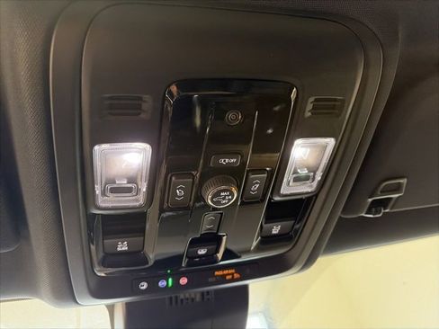 New 2026 Chevrolet Suburban High Country w/ Sun And Tow Package image 25