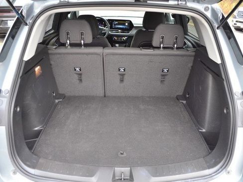 Used 2025 Chevrolet TrailBlazer LT image 36