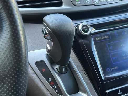 Used 2017 Honda Odyssey EX-L image 17
