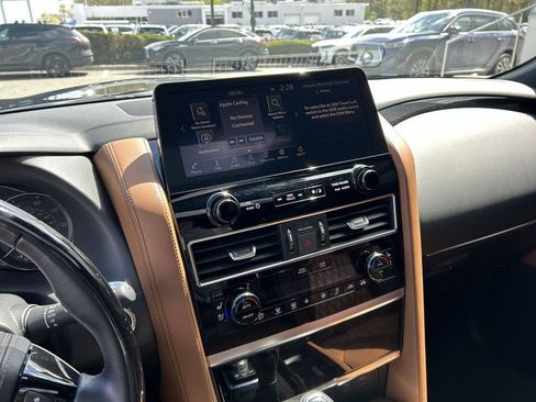 Certified 2024 INFINITI QX80 Sensory AWD/4WD image 20