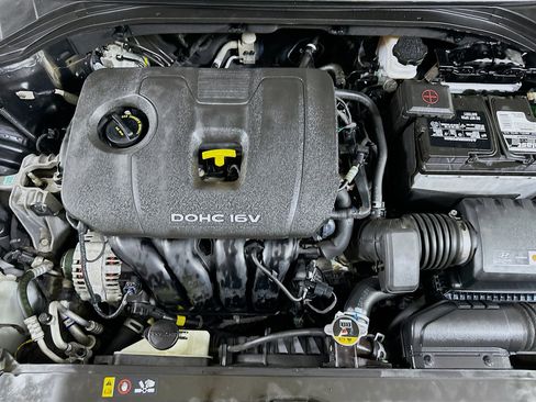 Used 2018 Hyundai Elantra SEL image 30