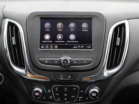 Used 2023 Chevrolet Equinox LT image 9