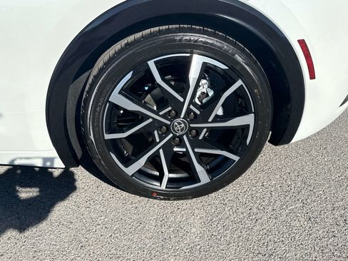 New 2026 Toyota Prius Plug-In Hybrid image 6