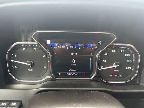 Used 2022 GMC Sierra 2500 AT4 w/ AT4 Premium Plus Package AWD/4WD image 32