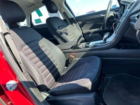 Used 2014 Ford Fusion SE w/ Equipment Group 501A image 10