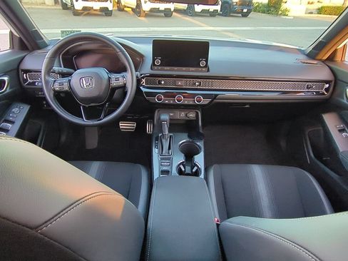 Used 2024 Honda Civic Sport image 19