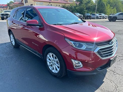 Used 2018 Chevrolet Equinox LT FWD image 3