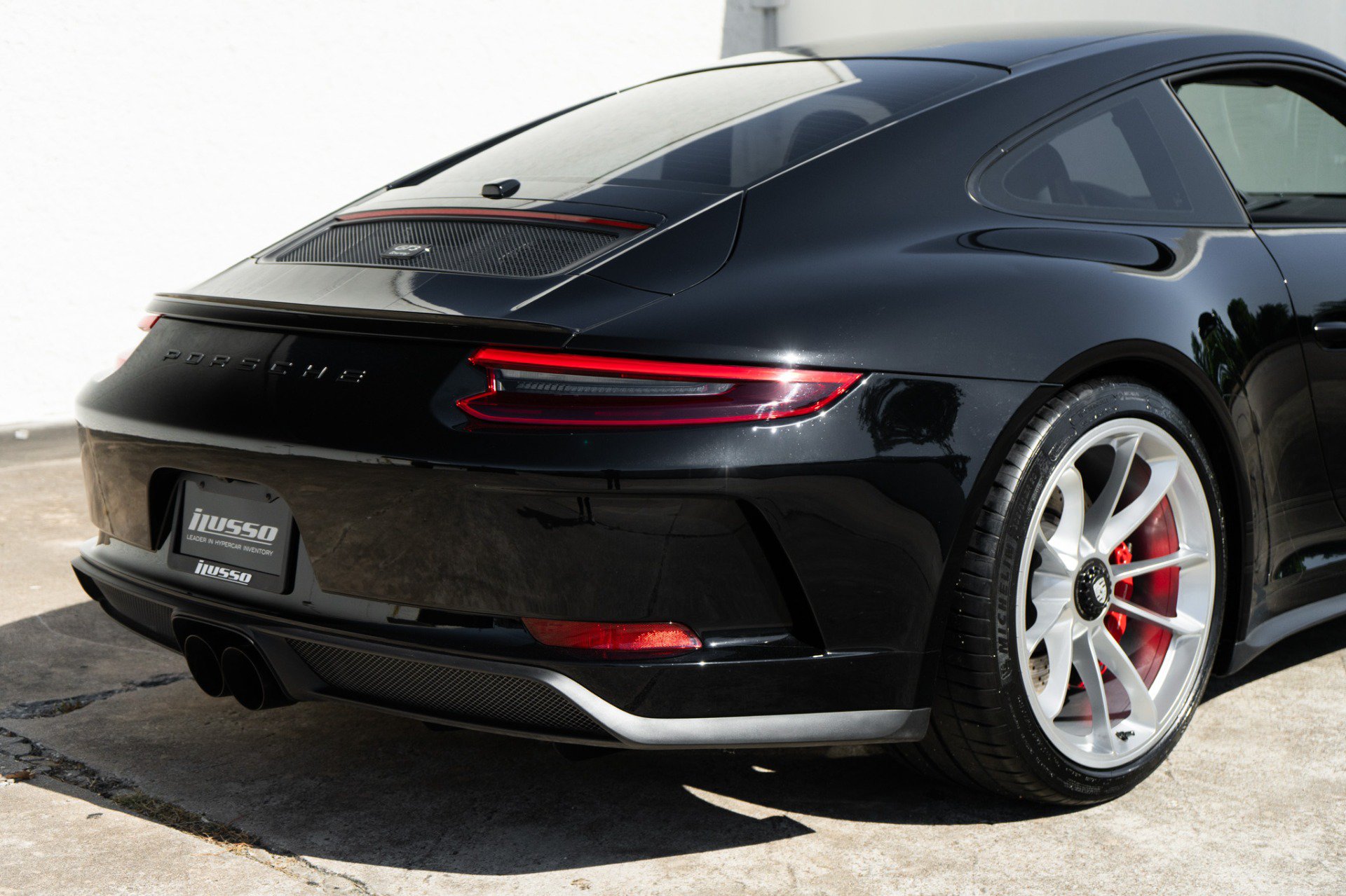 Used 2018 Porsche 911 GT3 RWD image 16