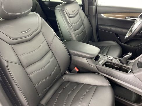 Used 2023 Cadillac XT6 Premium Luxury w/ Platinum Package image 31