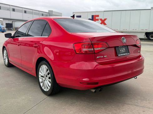 Used 2015 Volkswagen Jetta SE FWD image 11