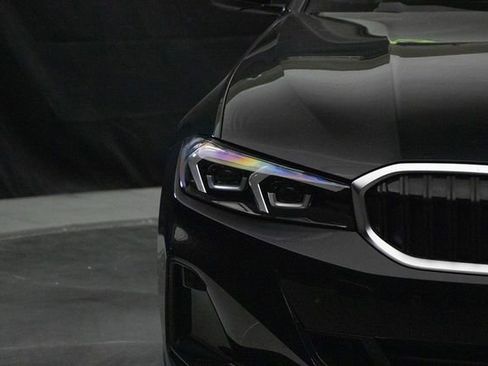 Used 2025 BMW 330i xDrive Sedan image 5