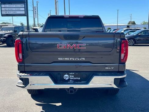 Used 2019 GMC Sierra 1500 SLT w/ SLT Convenience Package AWD/4WD image 8