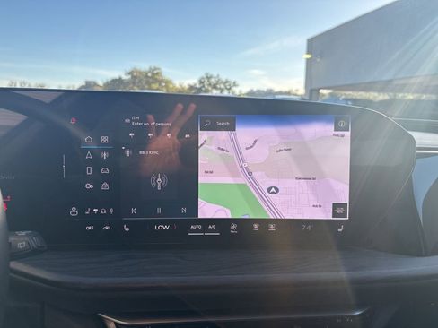 Used 2025 Audi Q5 Premium w/ Convenience Package image 20