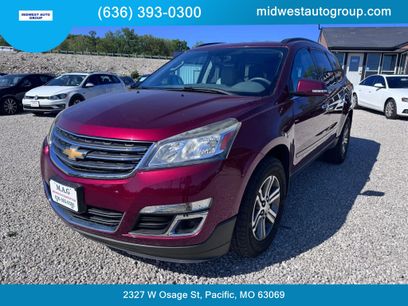 Used 2017 Chevrolet Traverse LT