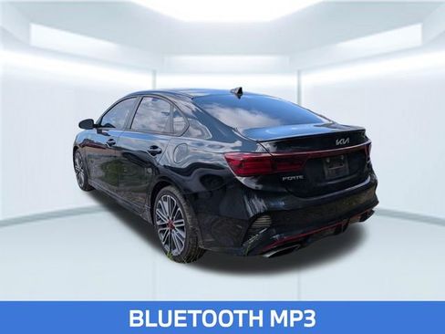 Used 2022 Kia Forte GT w/ GT2 Package FWD image 2