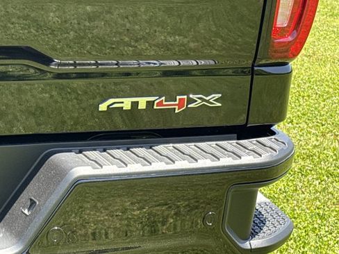 New 2026 GMC Sierra 1500 AT4X AWD/4WD image 10