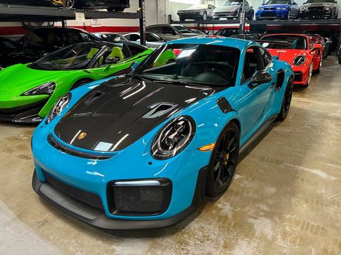 Used 2018 Porsche 911 GT2 RS RWD image 17