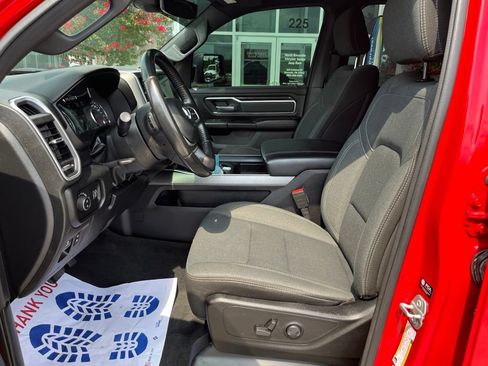 Used 2022 RAM 1500 Big Horn AWD/4WD image 4