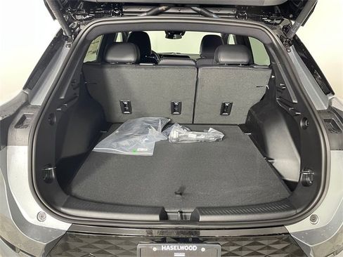 New 2026 Chevrolet Equinox EV RS image 16