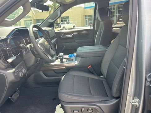 New 2026 Chevrolet Silverado 1500 LT w/ Z71 Off-Road Package AWD/4WD image 18