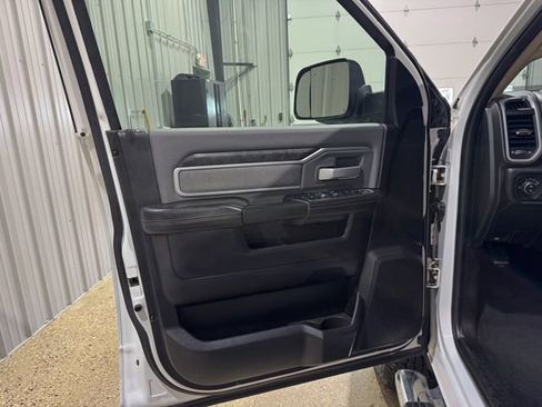 Used 2019 RAM 2500 Big Horn AWD/4WD image 10