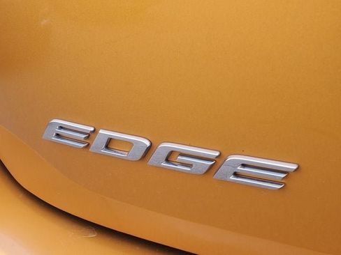Used 2016 Ford Edge SEL w/ Equipment Group 201A AWD/4WD image 27