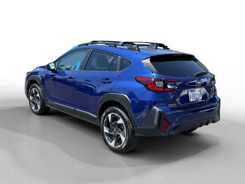 Used 2024 Subaru Crosstrek 2.5i Limited w/ Crosstrek Mirror Package AWD/4WD image 3