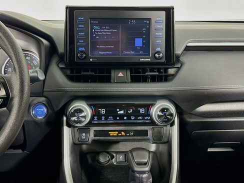 Used 2021 Toyota RAV4 XLE image 26