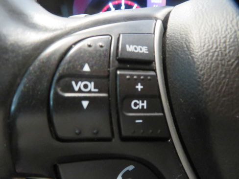 Used 2016 Acura ILX FWD image 31