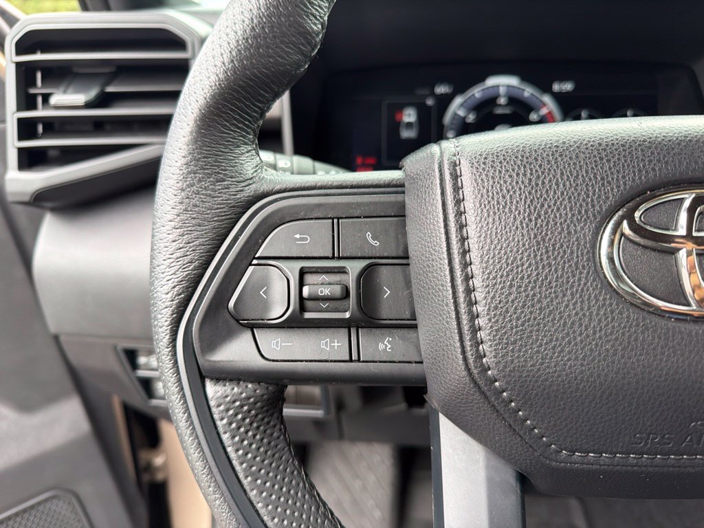 Used 2025 Toyota Tundra TRD Pro AWD/4WD image 17