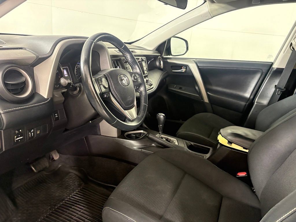 Used 2018 Toyota RAV4 XLE w/ Plus Extra Value Package AWD/4WD image 22