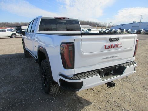 New 2026 GMC Sierra 3500 AT4 w/ AT4 Premium Plus Package image 8