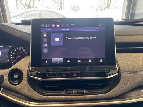 Used 2022 Jeep Compass Latitude w/ Convenience Group image 14