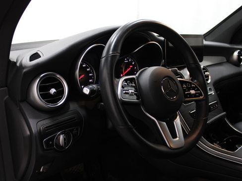 Used 2021 Mercedes-Benz GLC 300 image 12